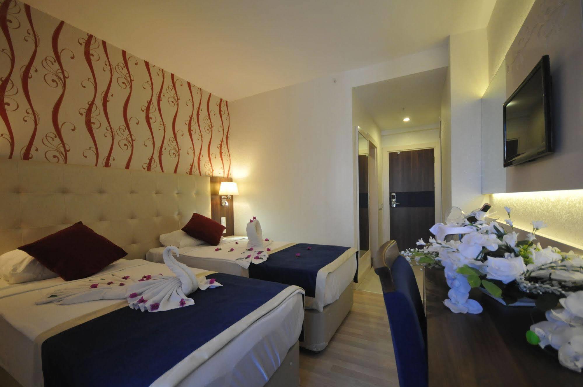 Kleopatra Micador Otel Аланя Екстериор снимка
