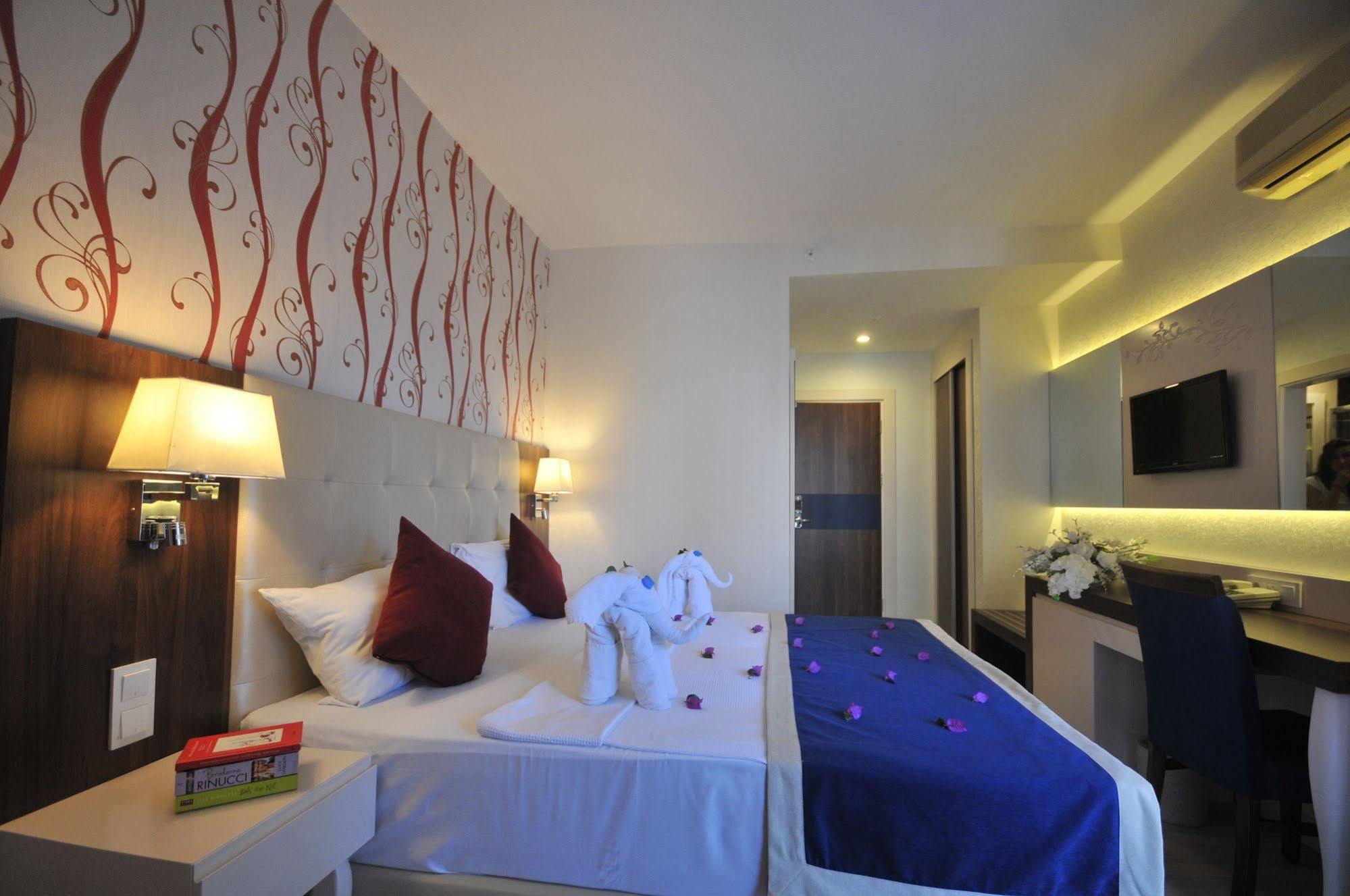Kleopatra Micador Otel Аланя Екстериор снимка