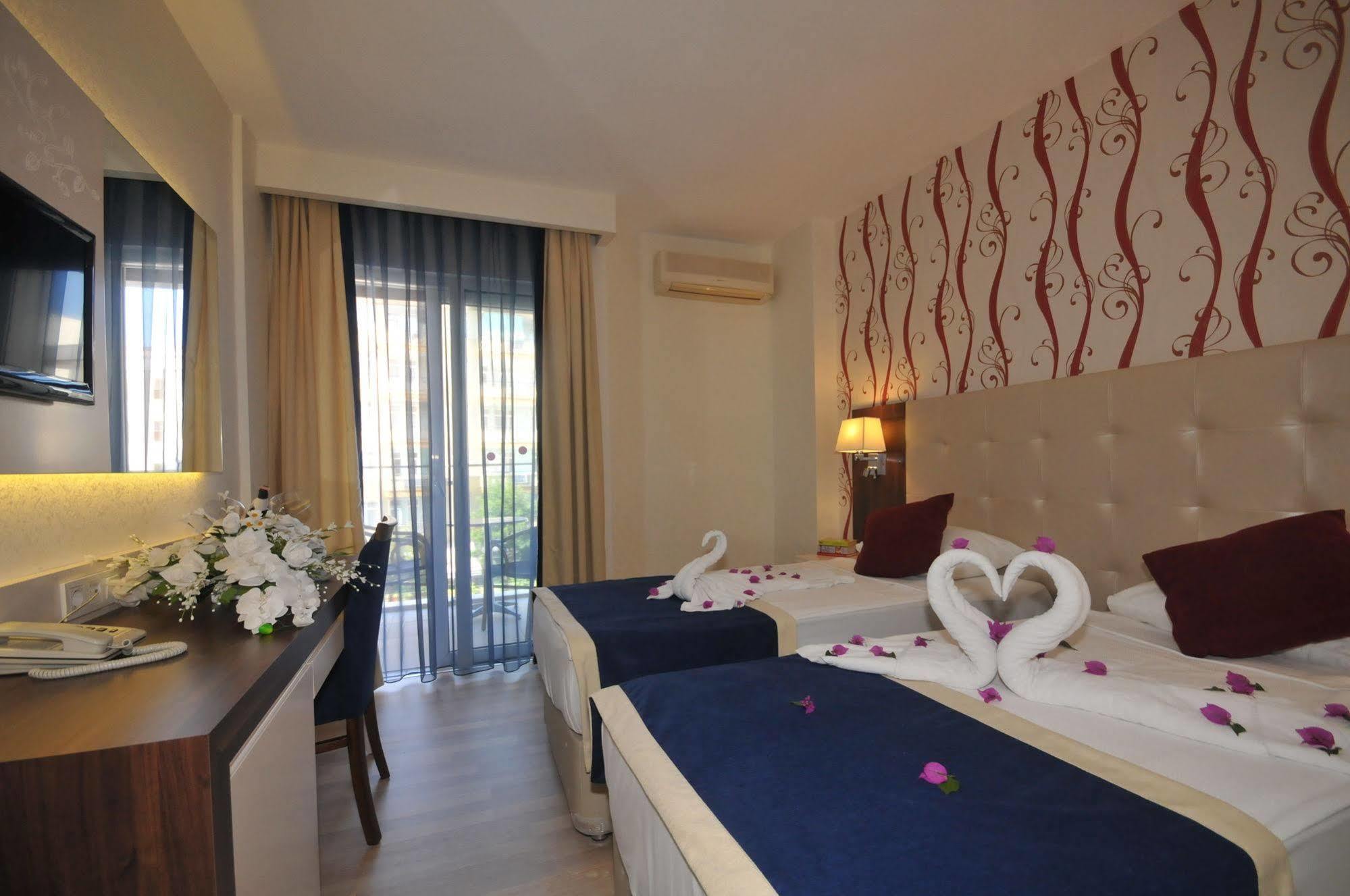 Kleopatra Micador Otel Аланя Екстериор снимка