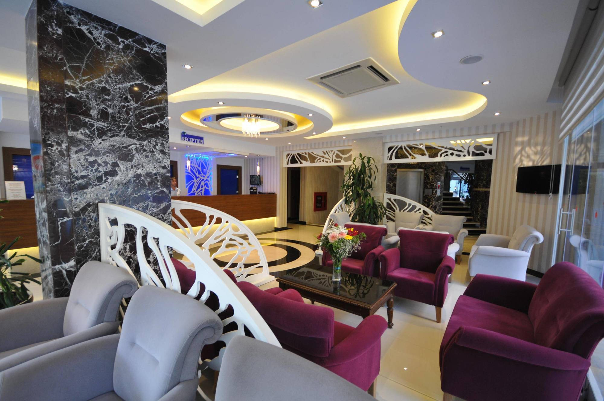 Kleopatra Micador Otel Аланя Екстериор снимка
